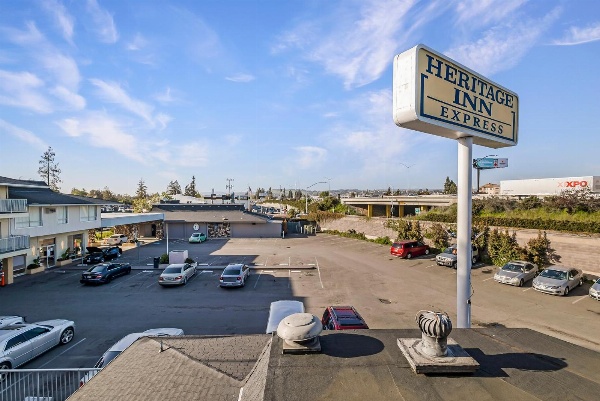 Heritage Inn Express Hayward Main image